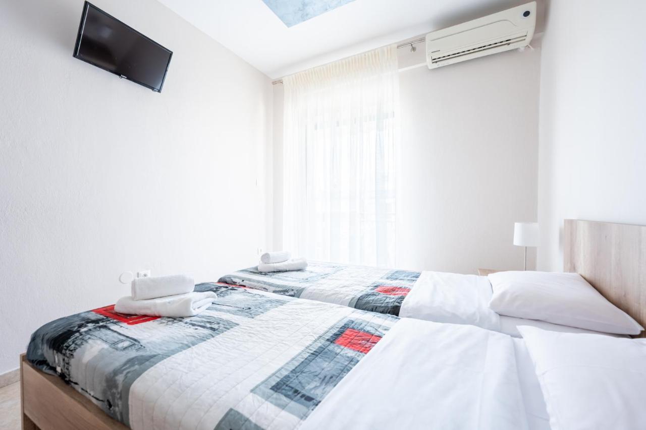 Milonas House Apartments Paralia Dionisiou Zewnętrze zdjęcie