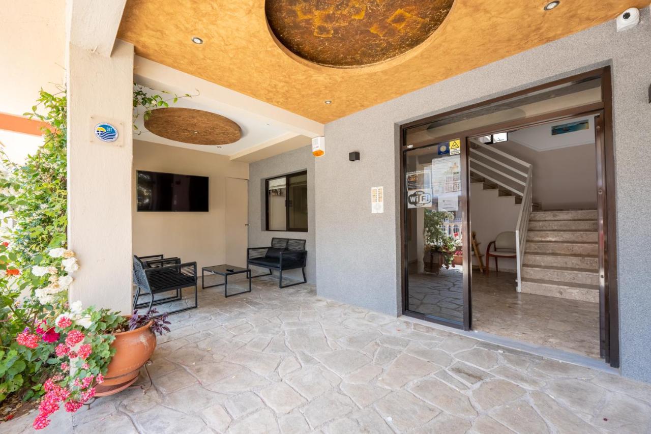 Milonas House Apartments Paralia Dionisiou Zewnętrze zdjęcie