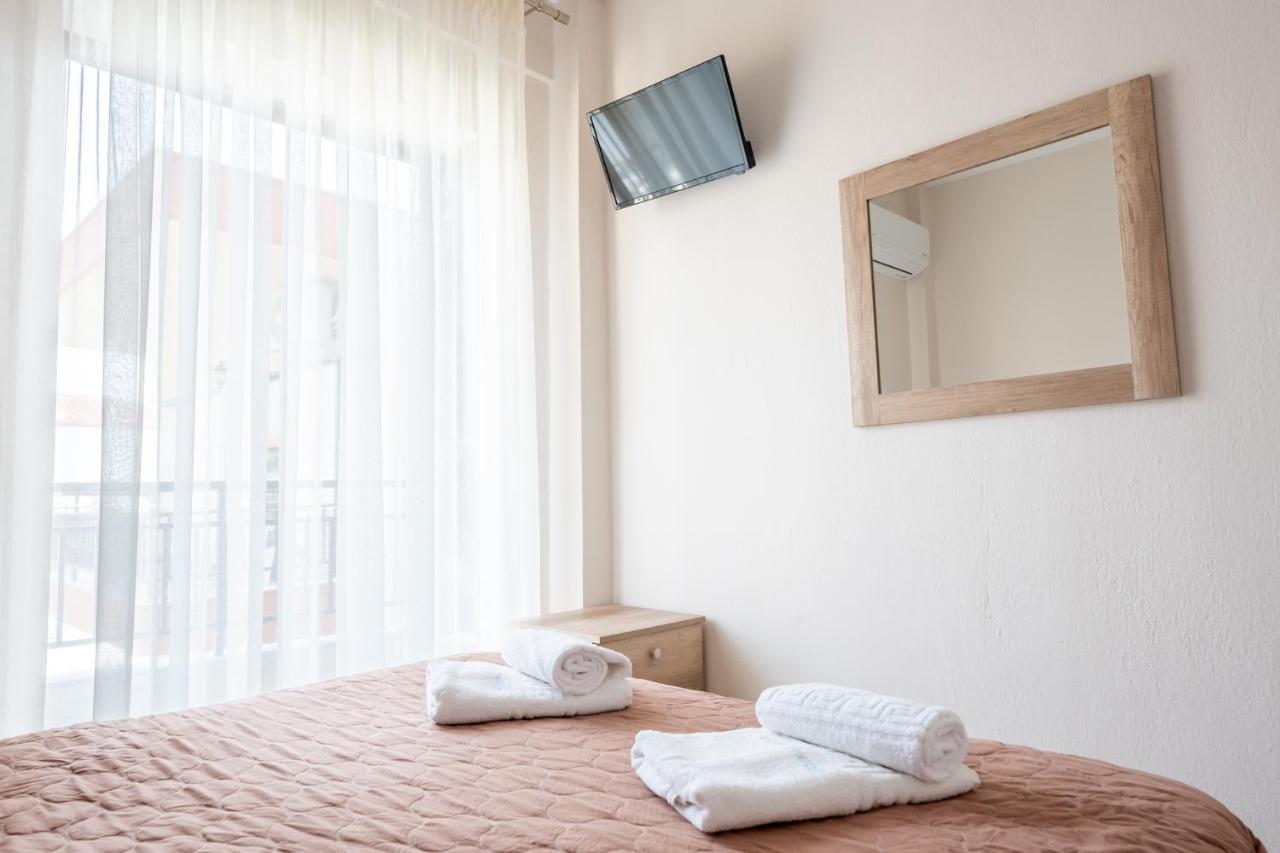 Milonas House Apartments Paralia Dionisiou Zewnętrze zdjęcie