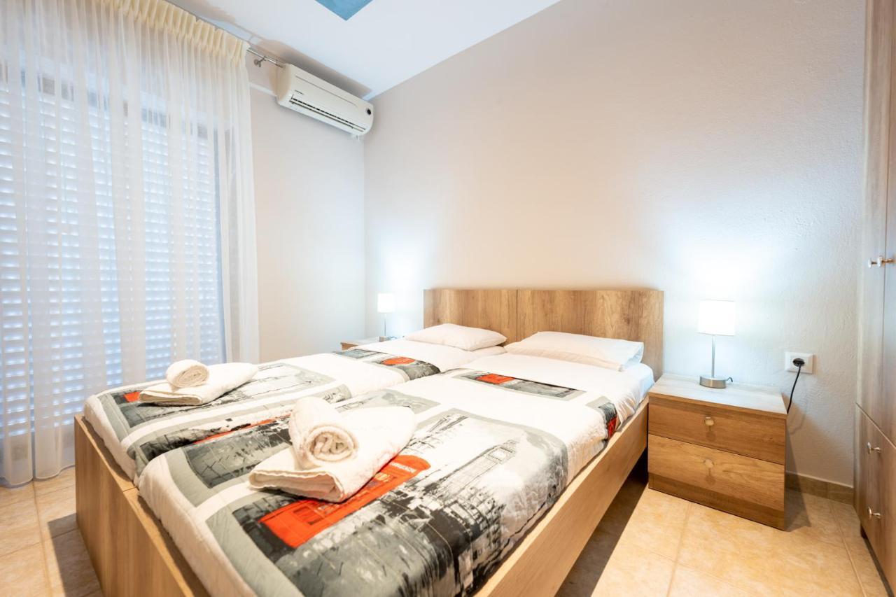 Milonas House Apartments Paralia Dionisiou Zewnętrze zdjęcie