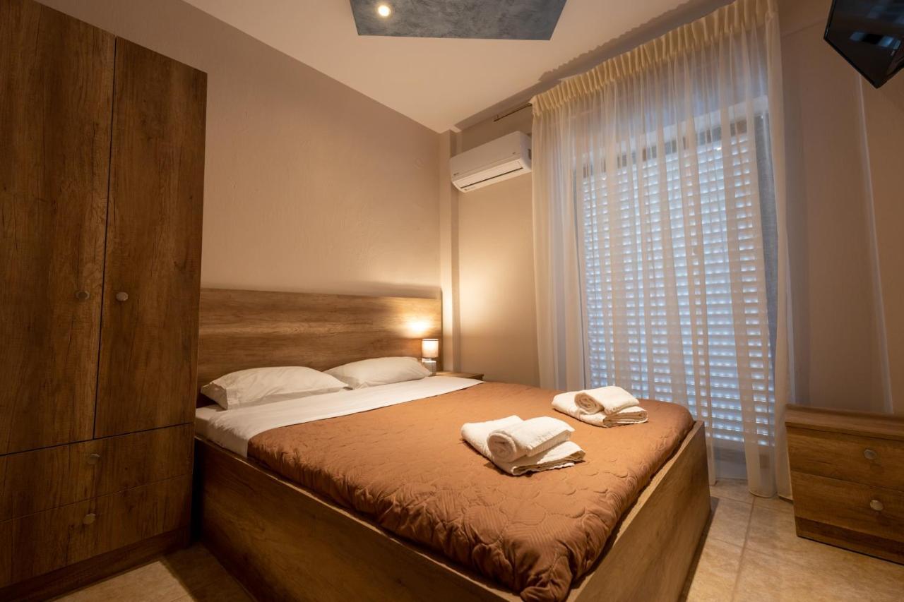 Milonas House Apartments Paralia Dionisiou Zewnętrze zdjęcie