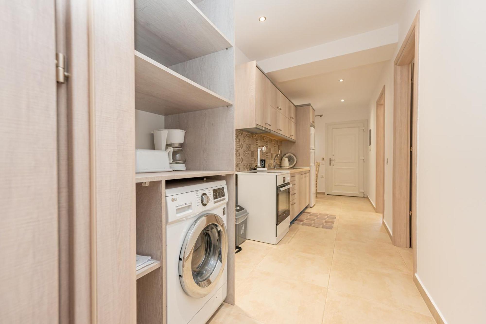 Milonas House Apartments Paralia Dionisiou Zewnętrze zdjęcie