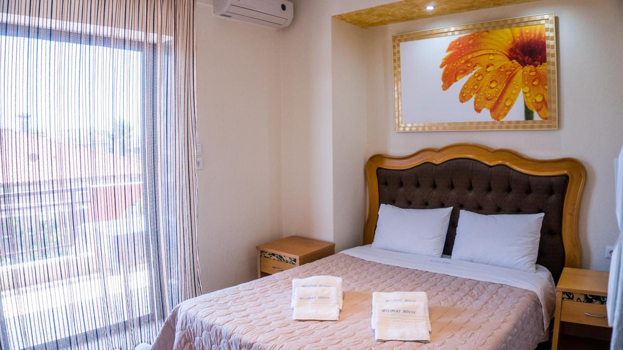 Milonas House Apartments Paralia Dionisiou Zewnętrze zdjęcie