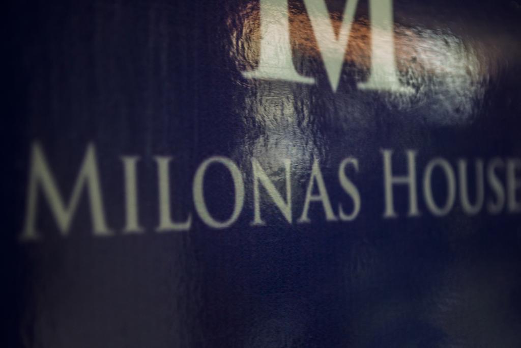 Milonas House Apartments Paralia Dionisiou Zewnętrze zdjęcie